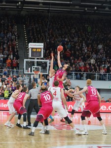 Beko BBL: Brose Baskets vs. Telekom Baskets Bonn