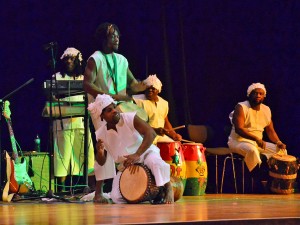 Jabula Africa - Tanzende Trommeln