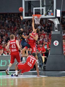 Beko BBL: Brose Baskets vs. Alba Berlin