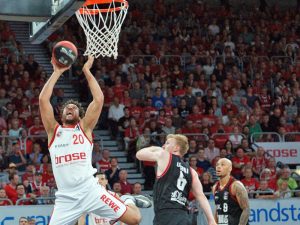 Playoffs 2016 - Viertelfinale 1: Brose Baskets vs. s.Oliver Baskets Würzburg