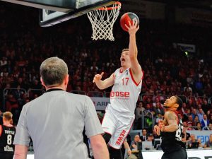 Playoffs 2016 - Viertelfinale 3: Brose Baskets vs. s.Oliver Baskets Würzburg