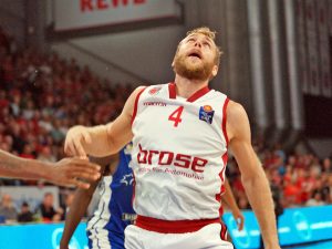 easyCredit BBL - 1. Spieltag: Brose Bamberg vs. FRAPORT SKYLINERS