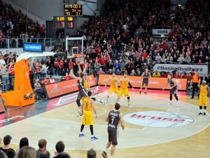 Turkish Airlines Euroleague - 16. Spieltag: Brose Bamberg vs. FC Barcelona Lassa