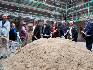 Schloss Geyerswoerth Spatenstich