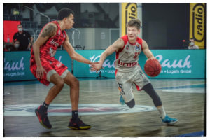 easyCredit BBL 20/21 - 4. Spieltag: Brose Bamberg vs. s.Oliver Würzburg