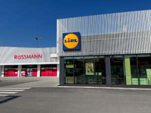 Drogerie Rossmann eröffnet als zweites Geschäft im Einkaufszentrum LEZ 14