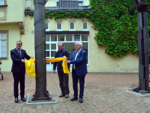 Plastiken_Wagenhaeuser_Theatergassen