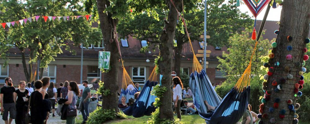 Kontakt-Festival beginnt auf Kasernengelände