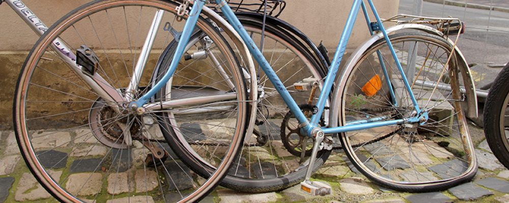 Stadt Bamberg geht konsequent gegen  Schrottfahrräder vor