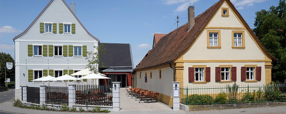 Landkreis Bamberg sucht Pächter für Museumsgaststätte Schmaus in Frensdorf