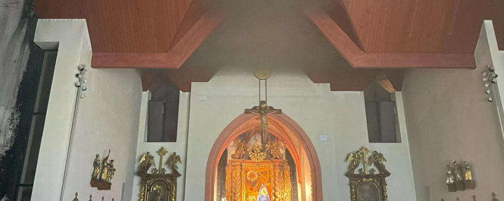 Technischer Defekt setzt Orgel in der St. Oswald Kirche in Baunach in Brand