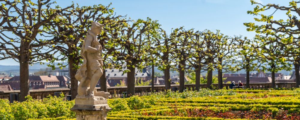 Skulpturen im Rosengarten der Neuen Residenz Bamberg restauriert und wieder aufgestellt