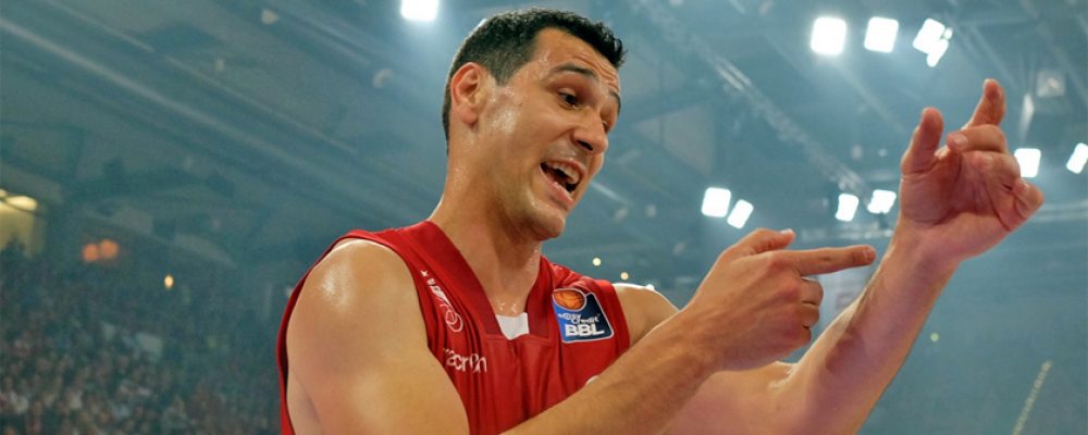 Causeur sichert Brose die 2:0-Finalführung