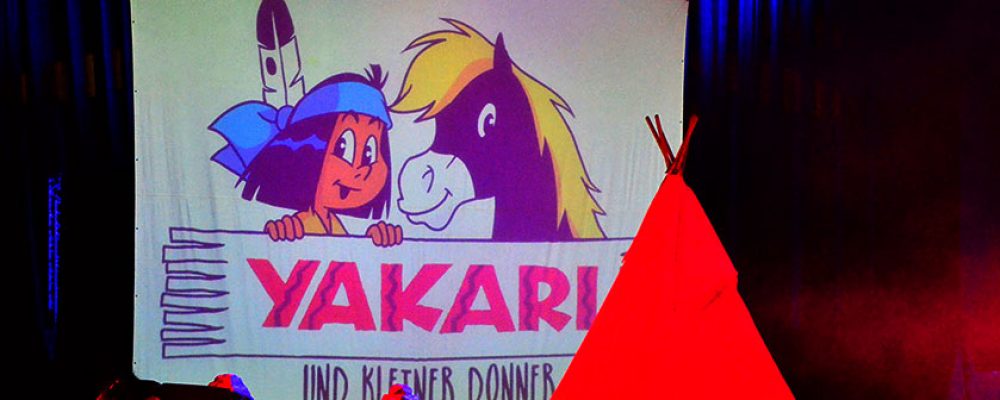 Yakari und Kleiner Donner in der Brose Arena