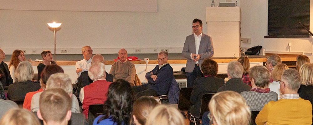 Empfang mit offenen Armen