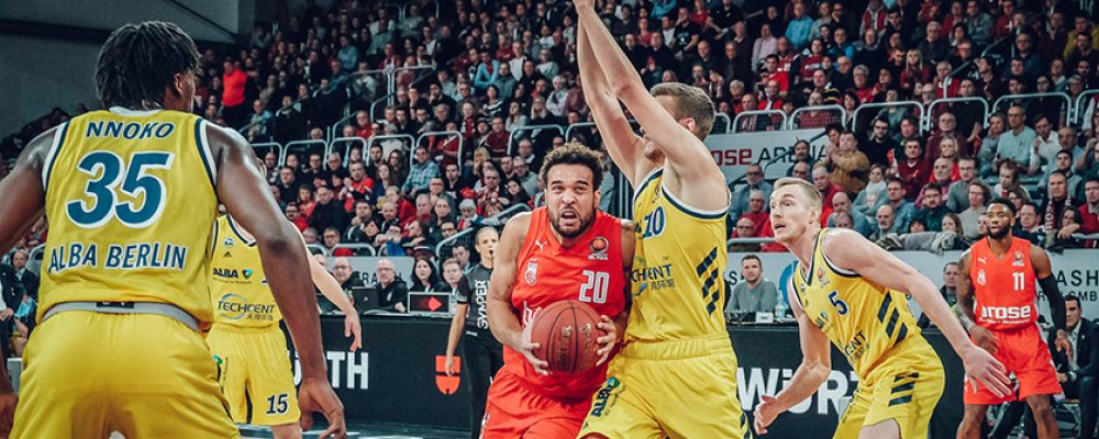 Titelverteidigung endet im Halbfinale: Brose ohne Chance gegen Berliner