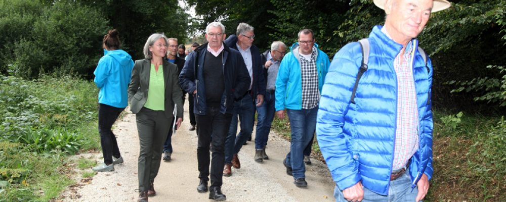 Erfolgreicher Abschluss des Projekts „Blühender Jura“ im Paradiestal