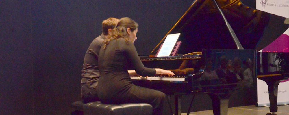 Das Klavier- Duo präsentierte ihr Programm „Go East!”