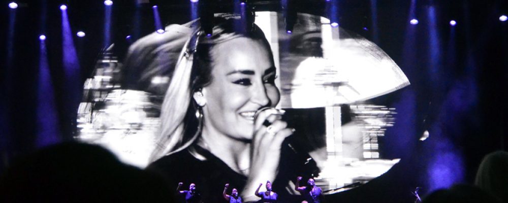 Erste Künstlerin für den HUK-COBURG open-air-sommer 2026 steht fest