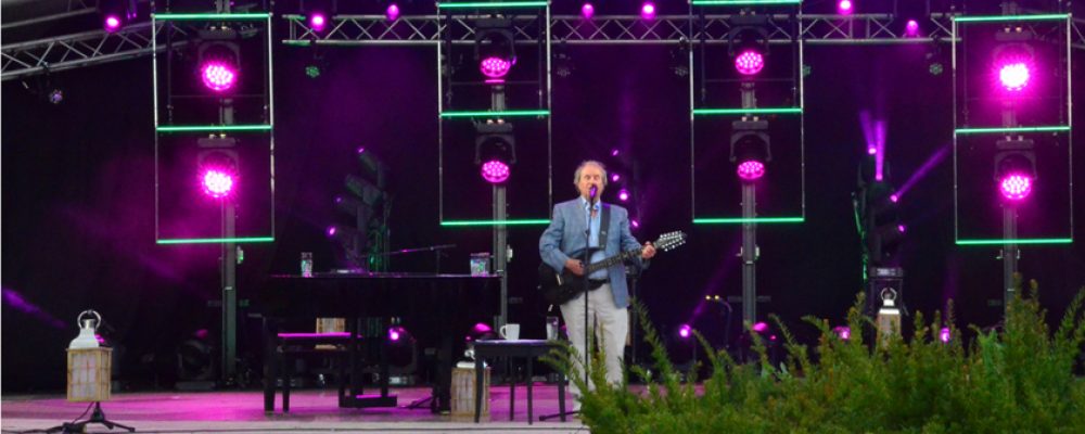 „Lady in Red“ auf der Seebühne in Bad Staffelstein