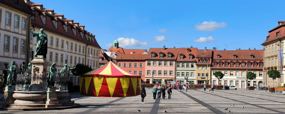 Familienzelt am Maxplatz