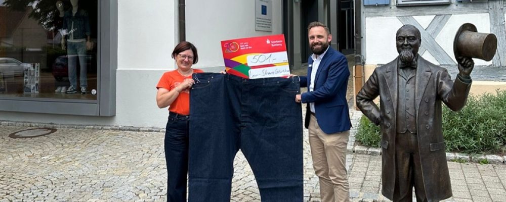 Sparkasse Bamberg fördert Jubiläum des Geburtshaus Levi Strauss Museums