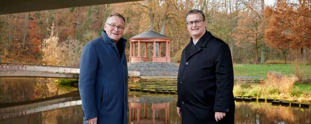 Bauwerke im Hain erstrahlen in neuem Glanz