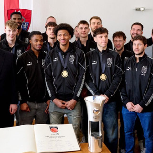 OB Starke: „Großartige Leistung  der BMA365 Bamberg Baskets“